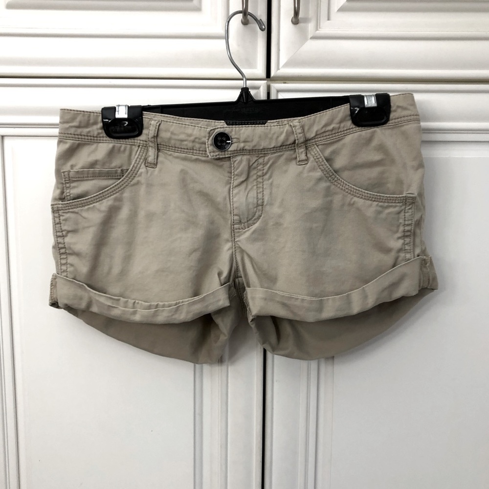 Roxy women’s shorts (Juniors)